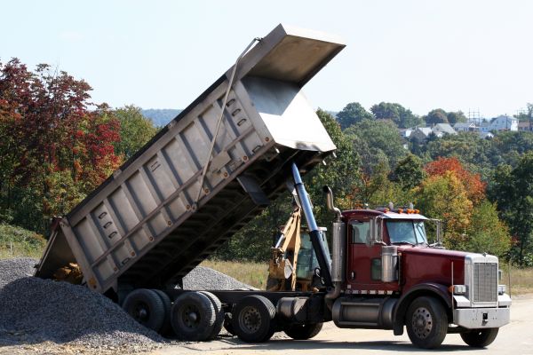 Landscaping Rocks Delivery in Cordova