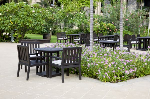 Courtyard Landscaping in Cordova