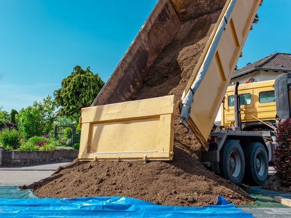 Landscaping Soil Delivery in Cordova