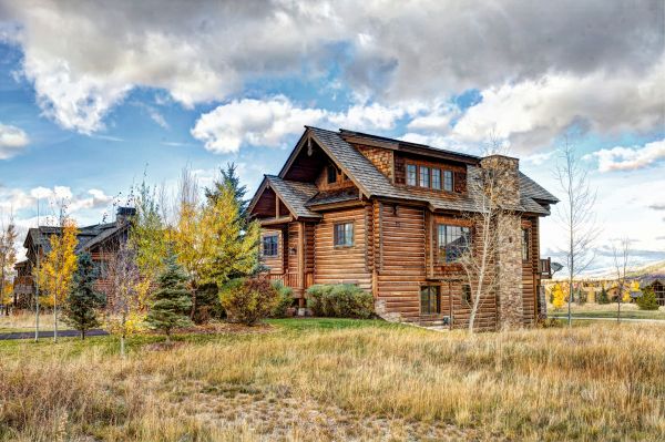 Cabin Landscaping in Cordova